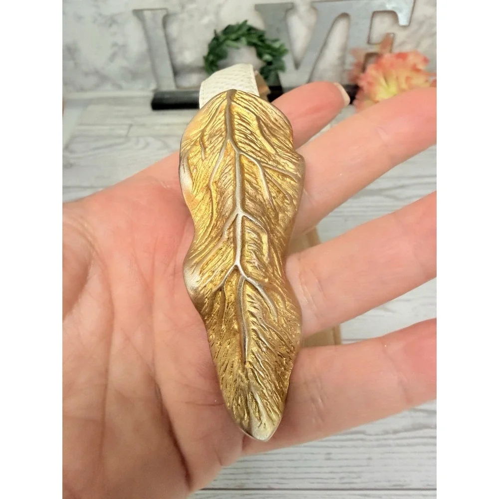 Vintage Cream Genuine Snakeskin 3/4